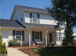 5649 Summerwalk Ct, Greensboro, NC 27455