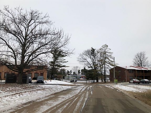 5th image of 8677 Morningaire Cir