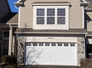 16801 Locust Ln, Lockport, IL 60441