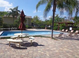 800 Cypress Park Way #J1, Pompano Beach, FL 33064