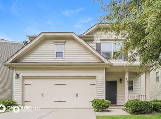 843 Rook Rd, Charlotte, NC 28216