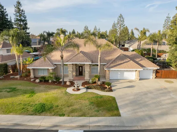 5020 W Lakewood Drive, Visalia, CA 93291