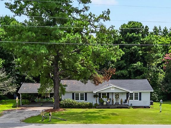 3rd image of 3665 Midway Drive