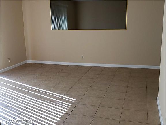 5th image of 4897 Auborn Ave