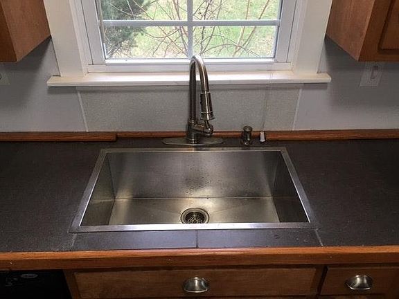 Kitchen sink