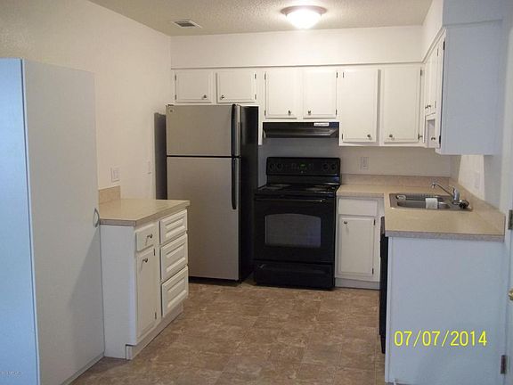 3rd image of 1108 Walnut St