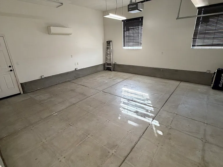 6211 Raindrop Pl — Photo 11