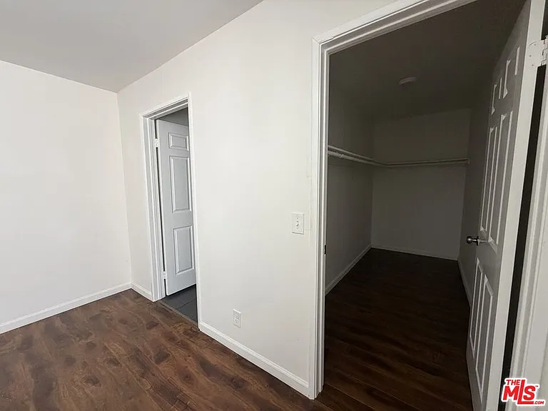 1337 N Sierra Bonita Ave #204 — Photo 14