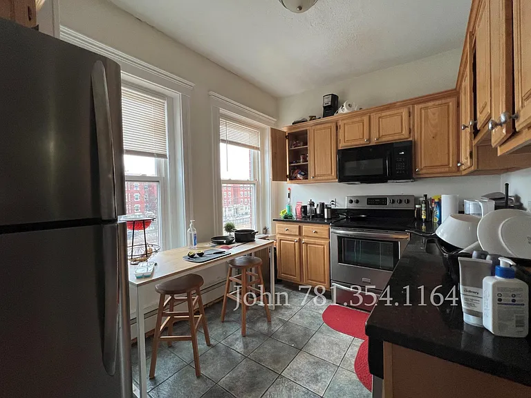 1322 Commonwealth Ave #9 — Photo 10