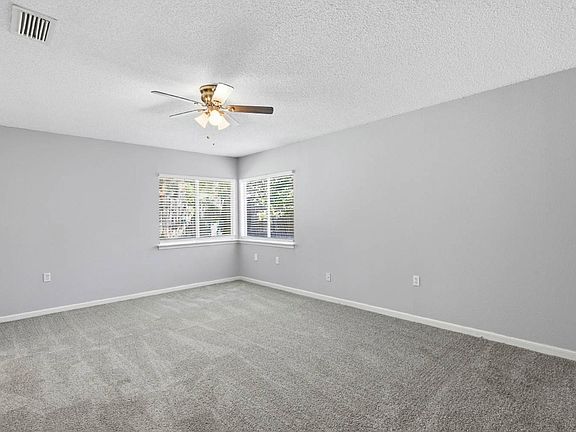 3rd image of 10006 Windburn Trl