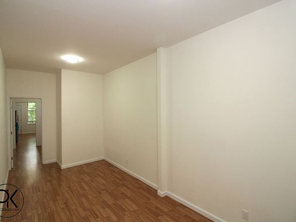 4th image of 56 Diamond St APT 1R