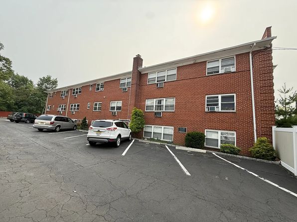 (undisclosed Address)