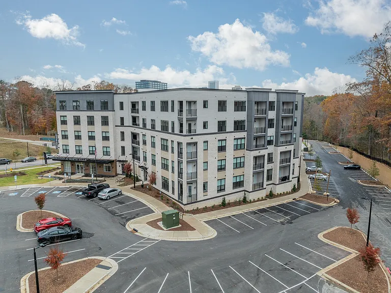 Meridian at North Hills — Photo 41