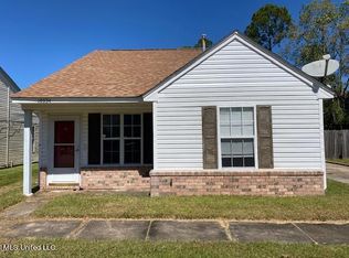 10534 Bay Tree Dr, Gulfport, MS 39503