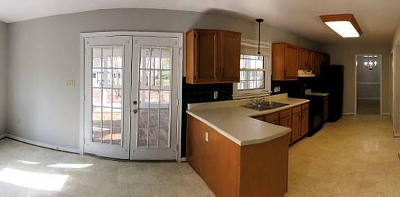 4th image of 10536 Glenmar Ct