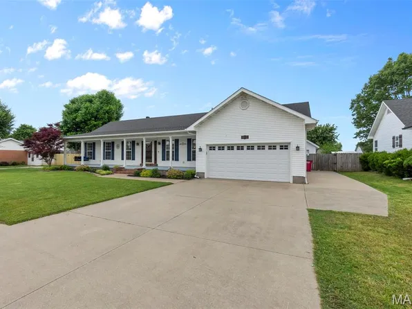 915 Pine St, Sikeston, MO 63801