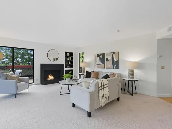 103 Peter Coutts Cir, Stanford, CA 94305