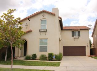 11058 Kalmia Ct, Corona, CA 92883