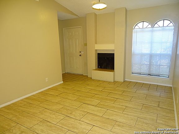 4th image of 5322 Gawain Dr