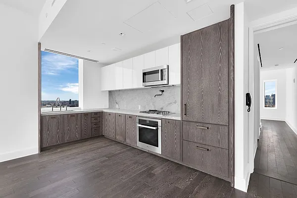 Rented by Compass | media 2