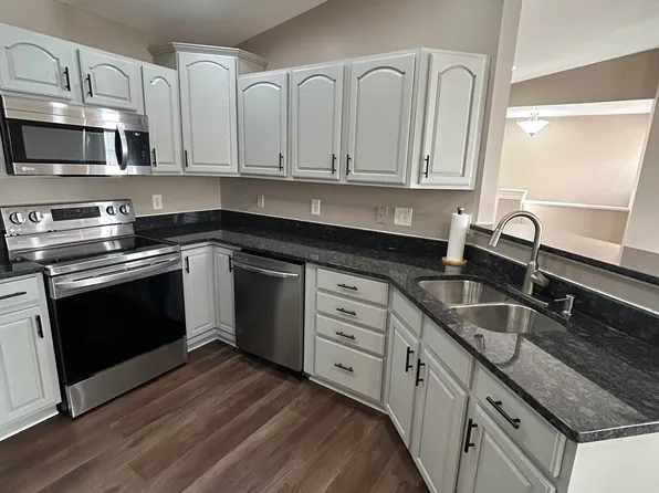 7648 Bridge Point Dr, Cincinnati, OH 45248