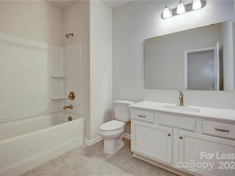 3126 Glenn Hope Way — Photo 11