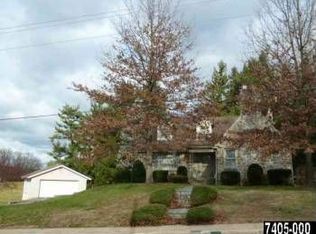 789 Center St, Mount Wolf, PA 17347