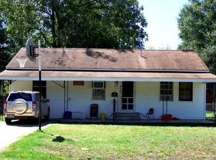 436 E Austin St, De Kalb, TX 75559