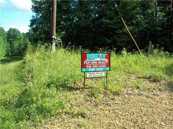 5885 Old Highway 13, Hurricane Mills, TN 37078