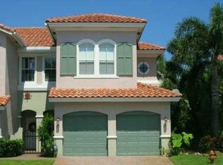 105 Las Brisas Cir, Hypoluxo, FL 33462