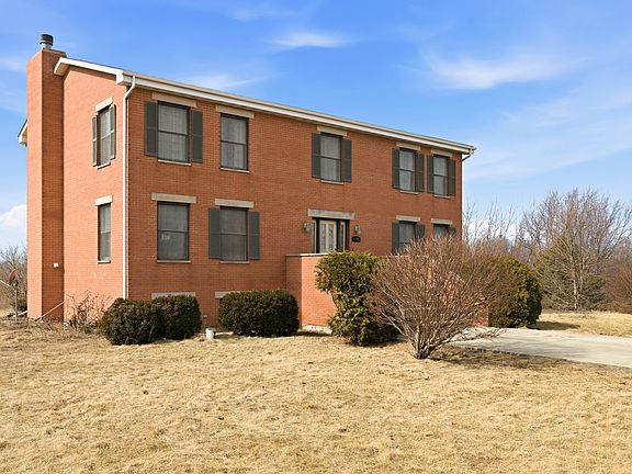 2nd image of 3837 E 30th Rd