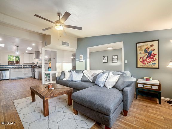 4th image of 4712 N Palisade Dr