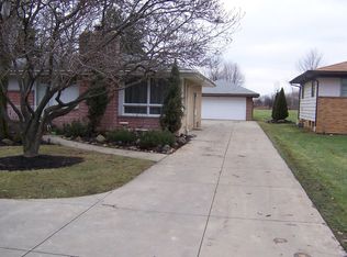 11224 Sprague Rd, Parma, OH 44130