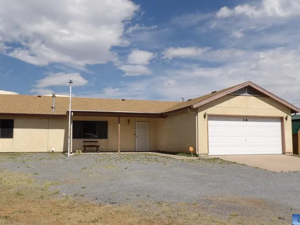 36 E Oakwood Ave, Silver City, NM 88061