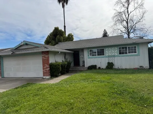 4676 Boyce Dr, Sacramento, CA 95823