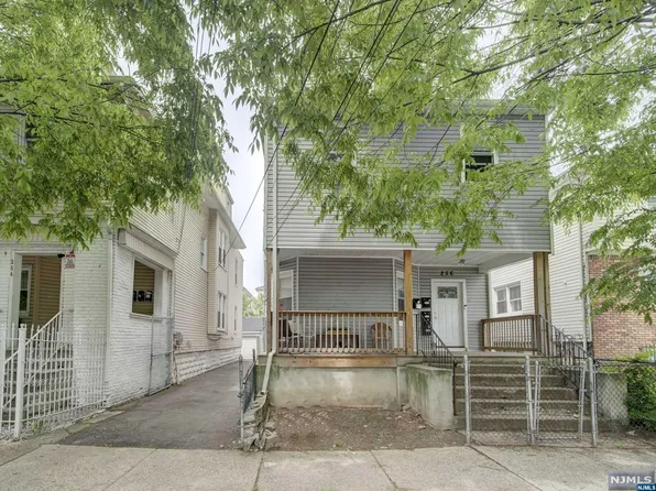 256-258 N 11th St, Newark, NJ 07107