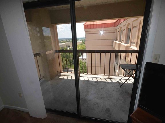 2nd image of 1600 Park Cir APT 1201