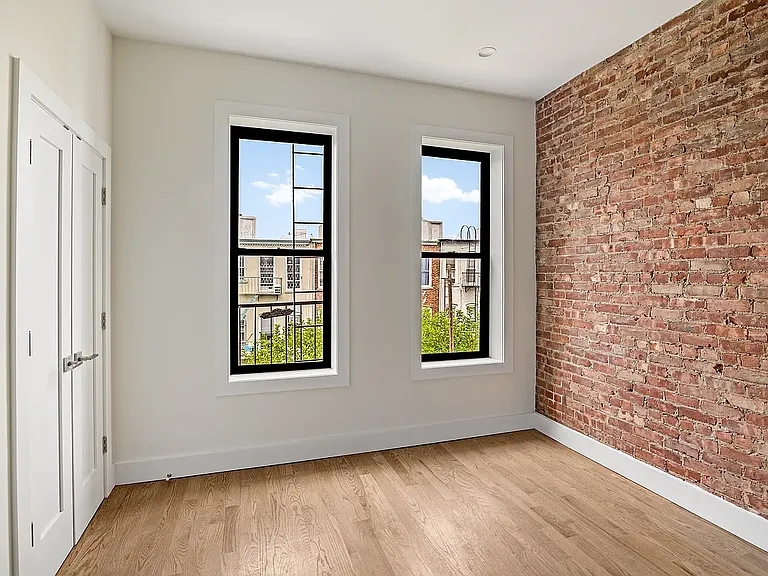 1817 George St #1R — Photo 6