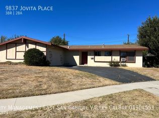 9837 Jovita Pl, Chatsworth, CA 91311