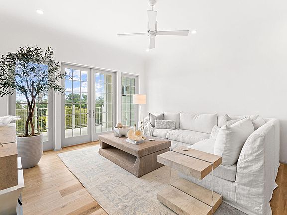 4th image of 45 W Solaire Way #202