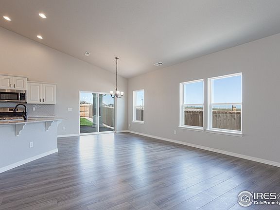 5th image of 5502 Vona Dr
