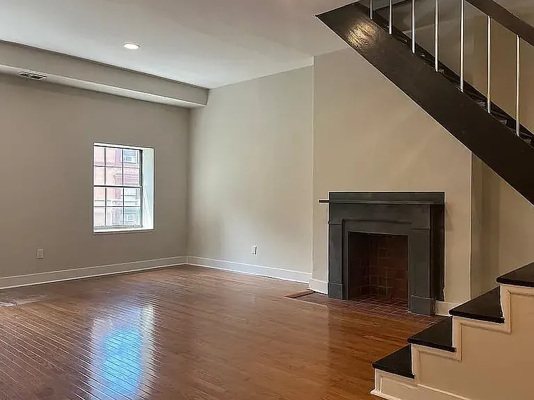 2015 Walnut St #408 — Photo 3