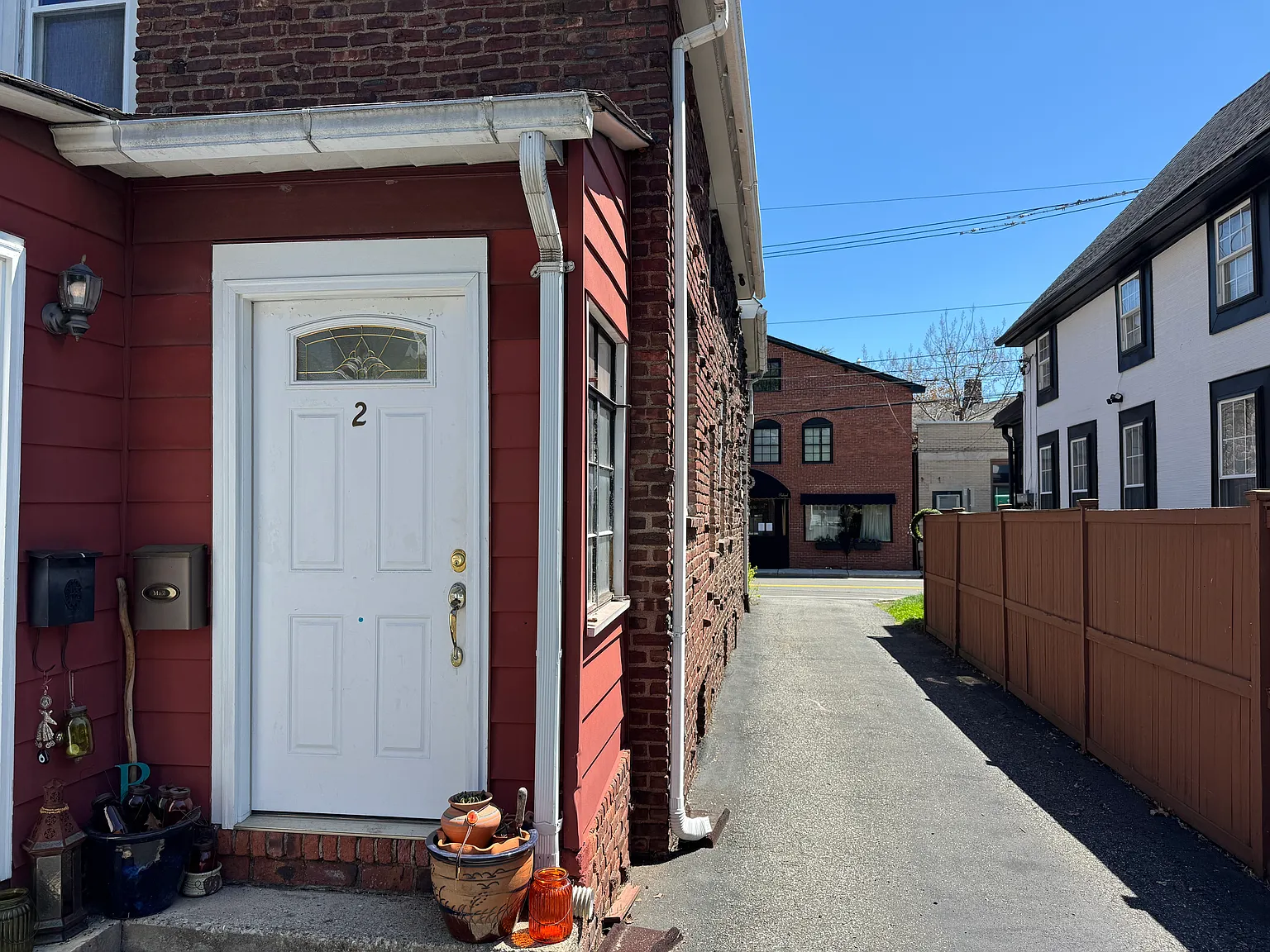 2 bed, 820 sqft, $2,795 — Photo 3