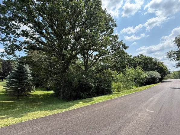 3N541 Prairie Dr #13, Saint Charles, IL 60175