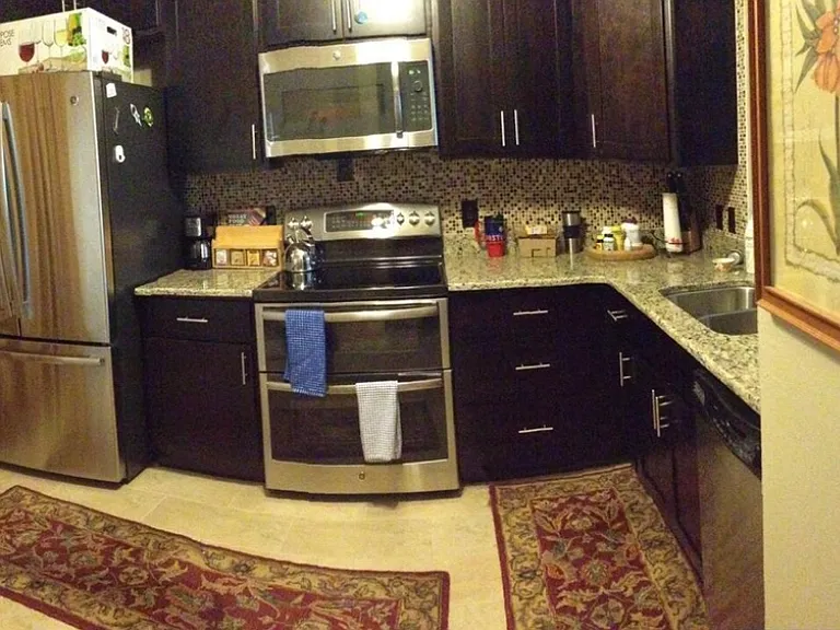Hamptoncrest 201 Cir — Photo 6