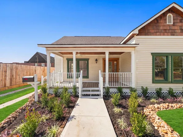 925 Cortlandt St, Houston, TX 77008