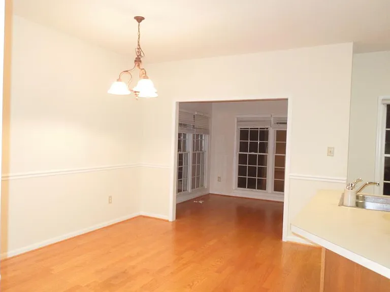 3945 Kathryn Jean Ct — Photo 8