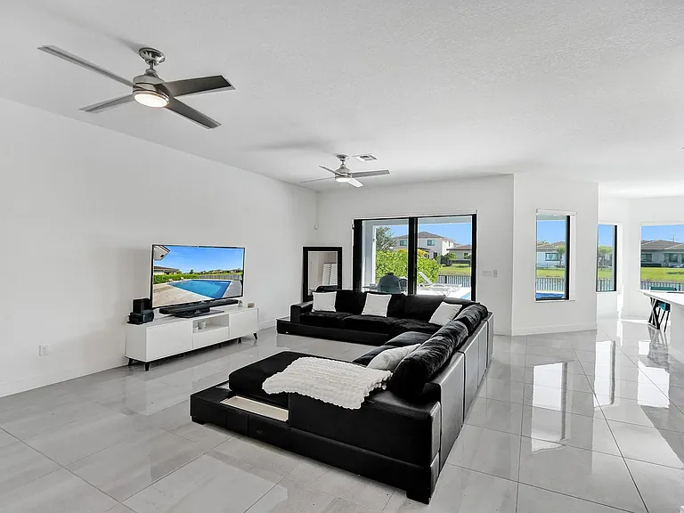 10850 Oceano Way — Photo 26