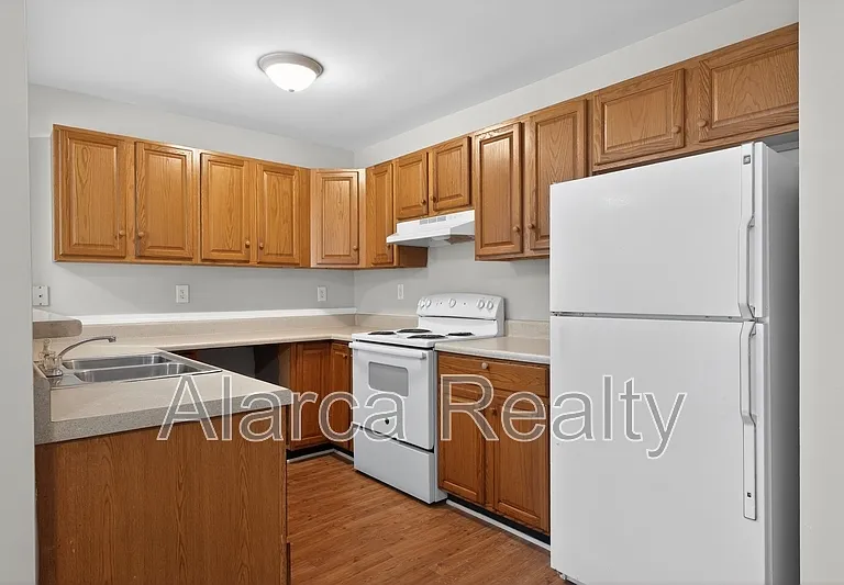 5620 Ilford St #5620 — Photo 3