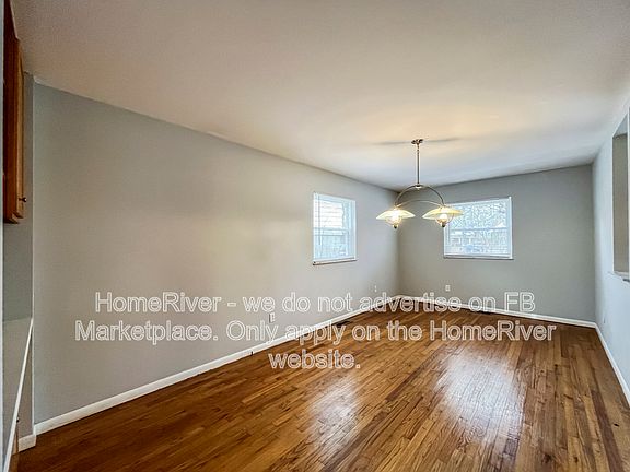 3rd image of 1903 Blue Bell Dr